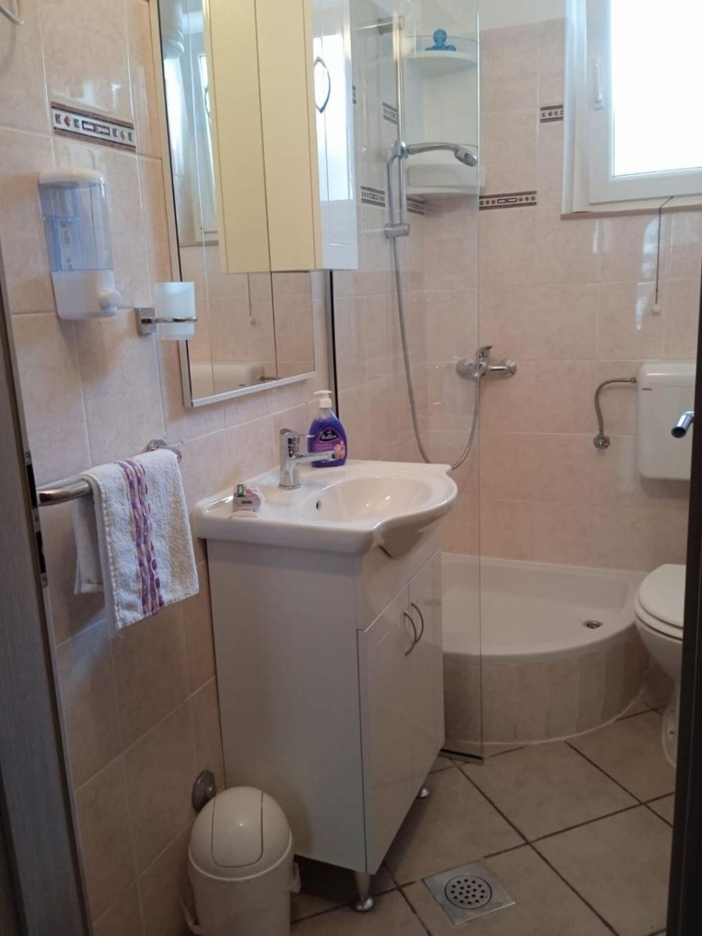 Apartment Josip Vinisce Luaran gambar